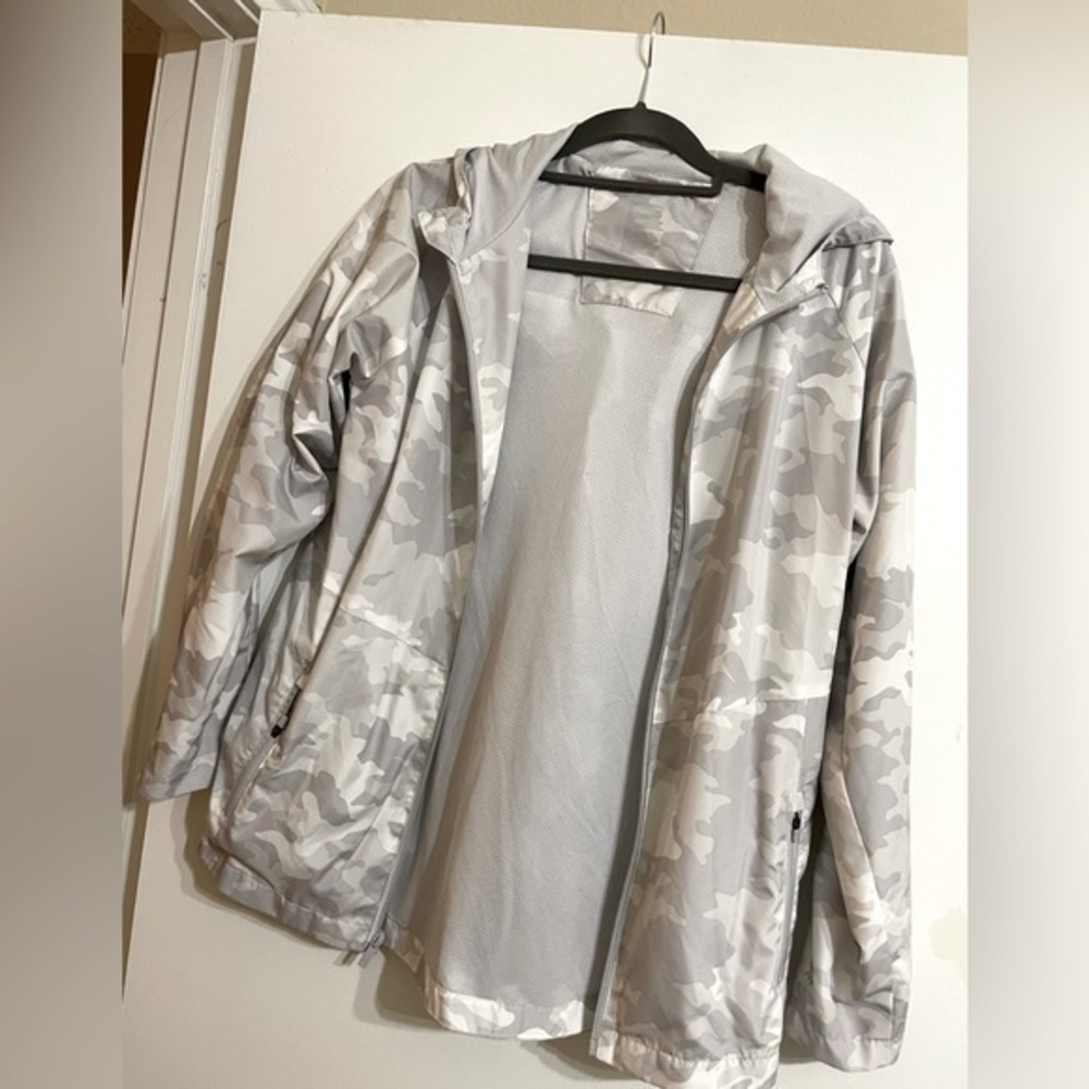 Camouflage Grey Jacket, Size XL